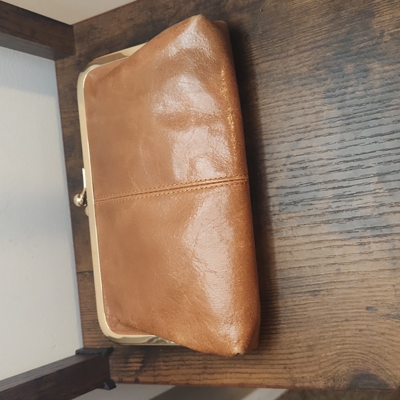 Clutch Wallet Kiss Lock - Picture 4 of 4